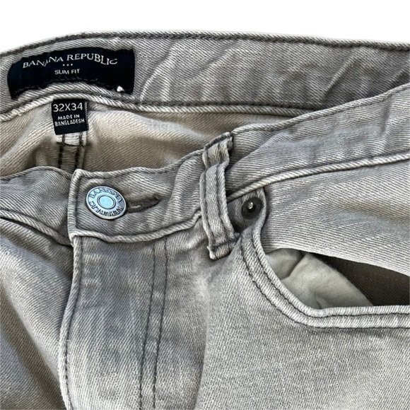 BANANA REPUBLIC Slim Fit Jeans size 32x34 - Picture 2 of 4